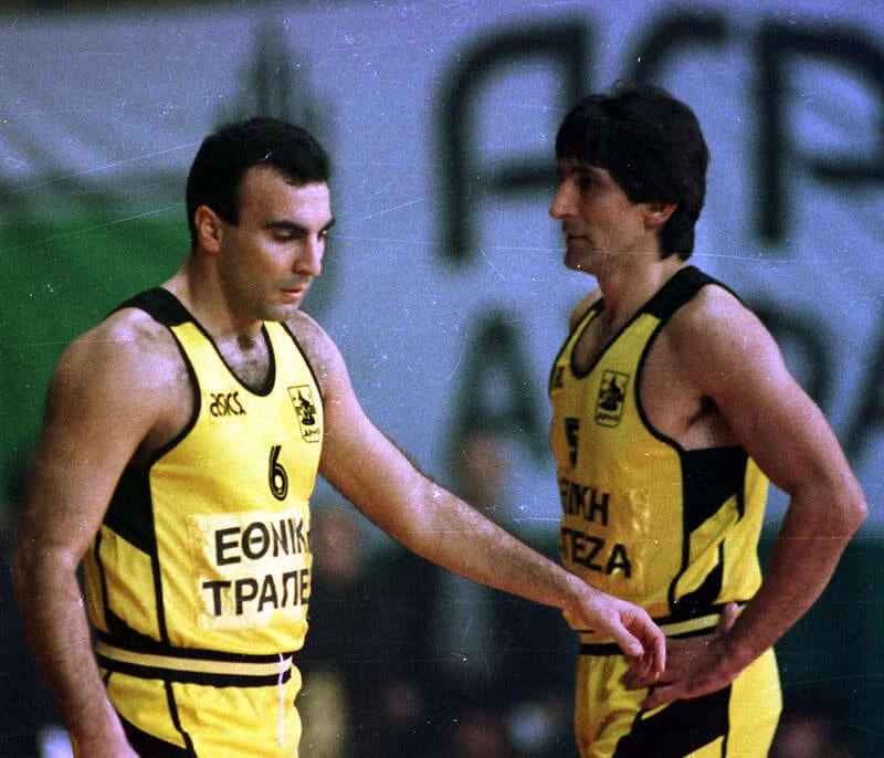 Όταν Γκάλης και Γιαννάκης πέρασαν στρατοδικείο στην Αλβανία του Χότζα